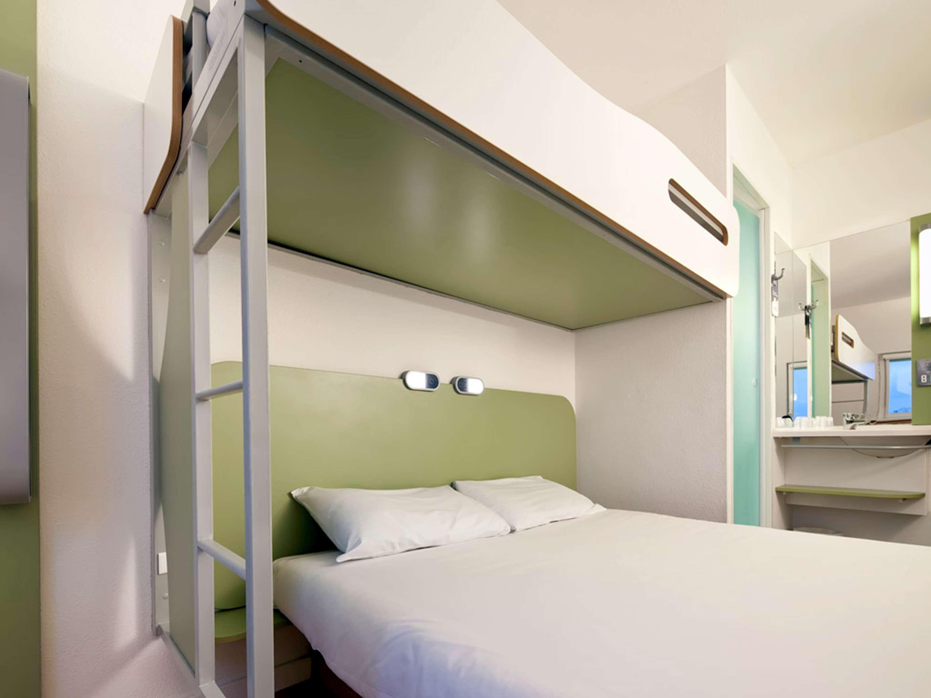 Ibis Budget Portsmouth Exterior photo