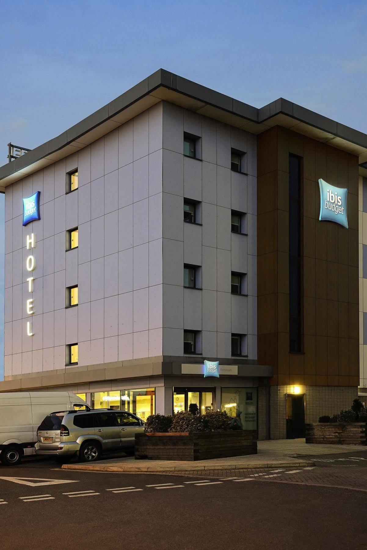 Ibis Budget Portsmouth Exterior photo