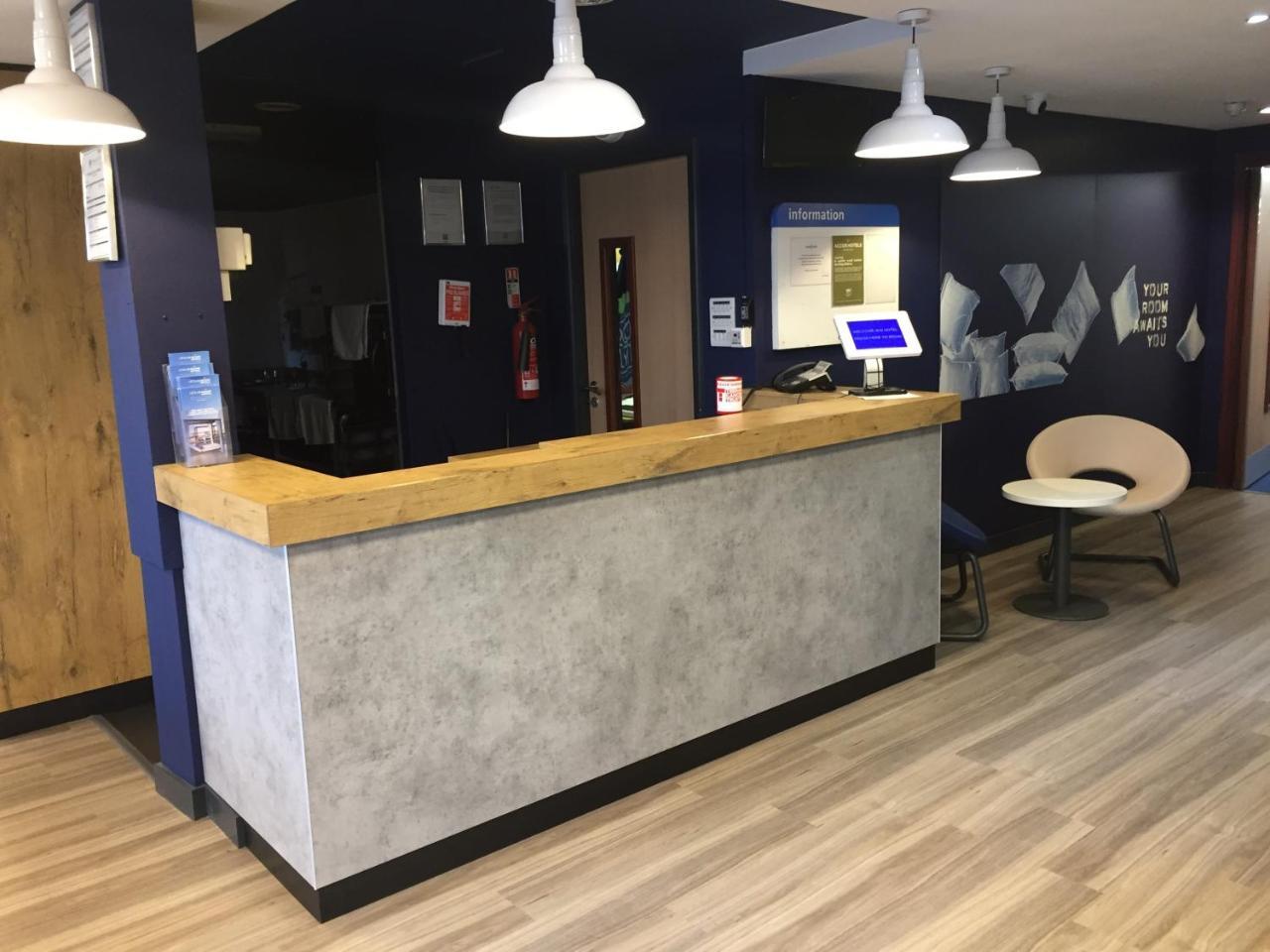 Ibis Budget Portsmouth Exterior photo