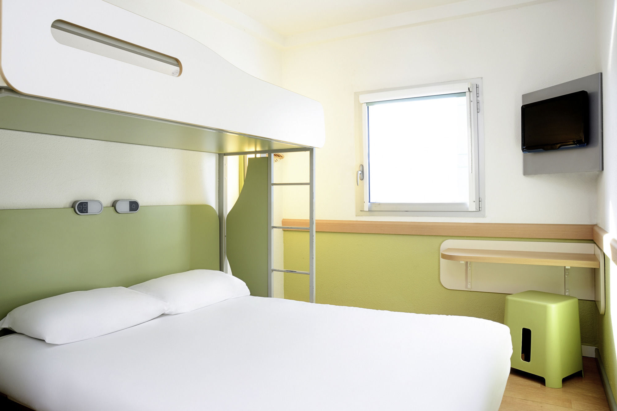 Ibis Budget Portsmouth Exterior photo