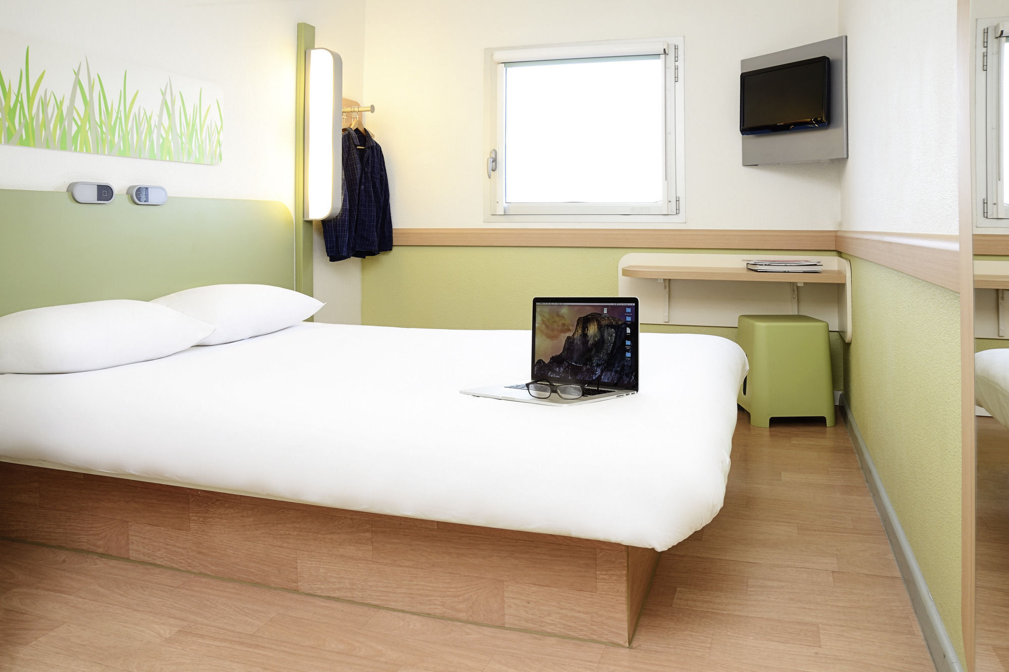 Ibis Budget Portsmouth Exterior photo